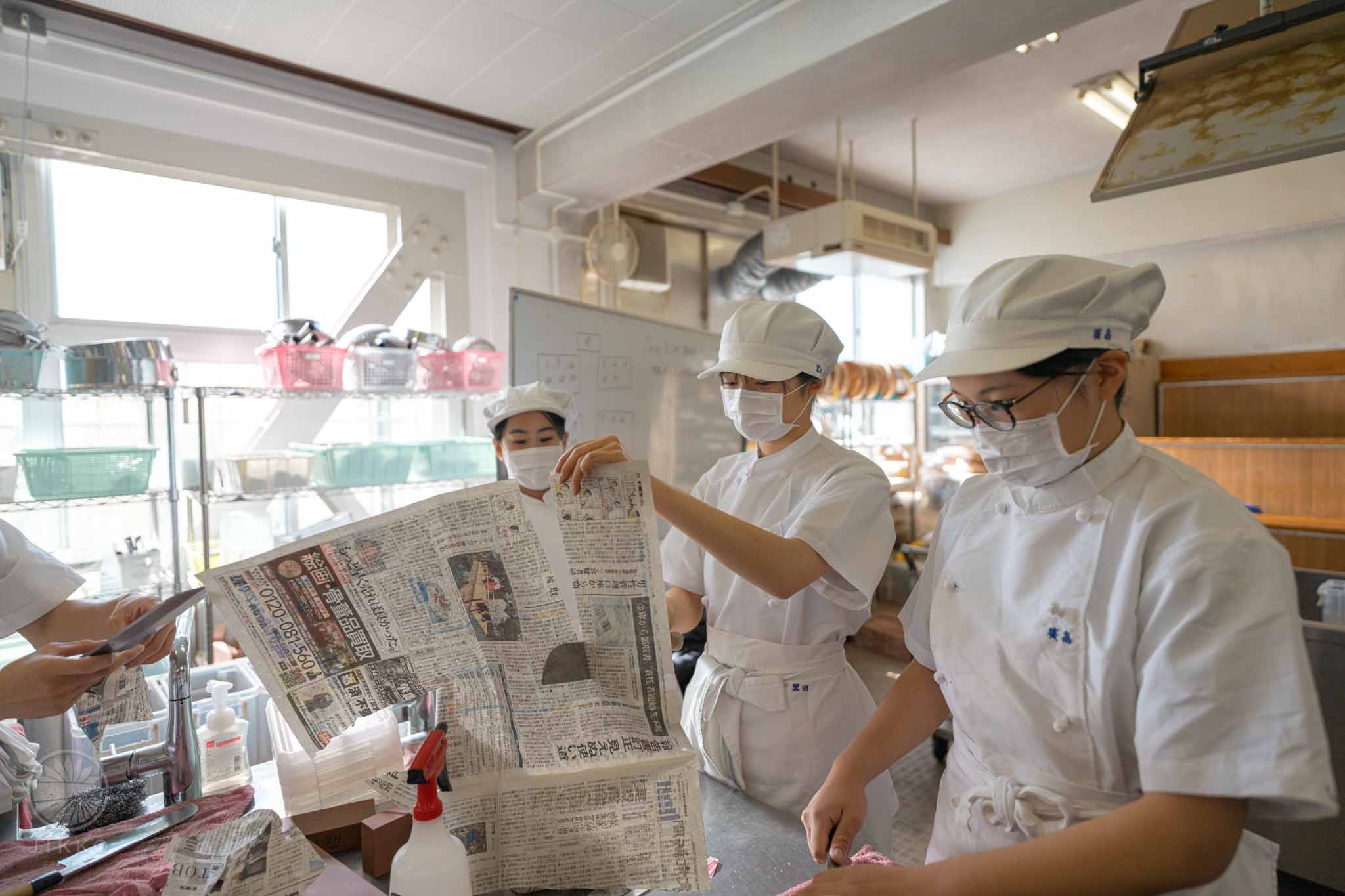 小松島西高校で「堺包丁」の魅力と研ぎ体験！